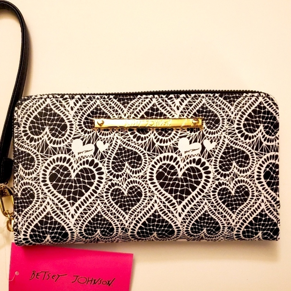 Betsey Johnson Black and White Hearts wallet!